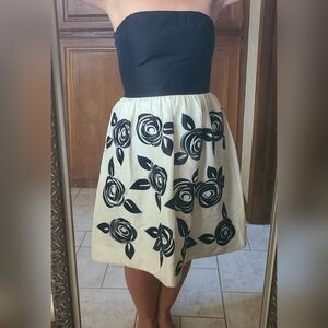 White House Black Market Black and Cream Rose A-Line Strapless Cocktail Dress